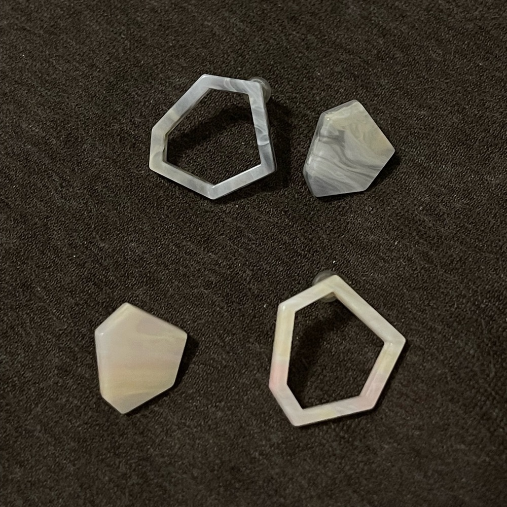 Two pairs Asymmetrical marbled earrings